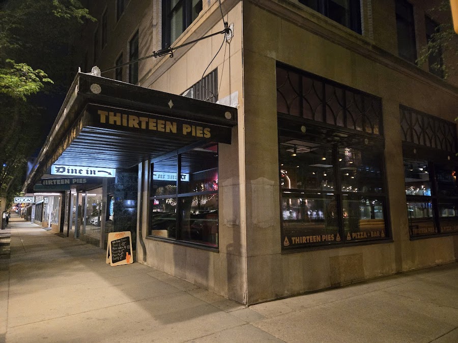 Thirteen Pies Pizza + Bar