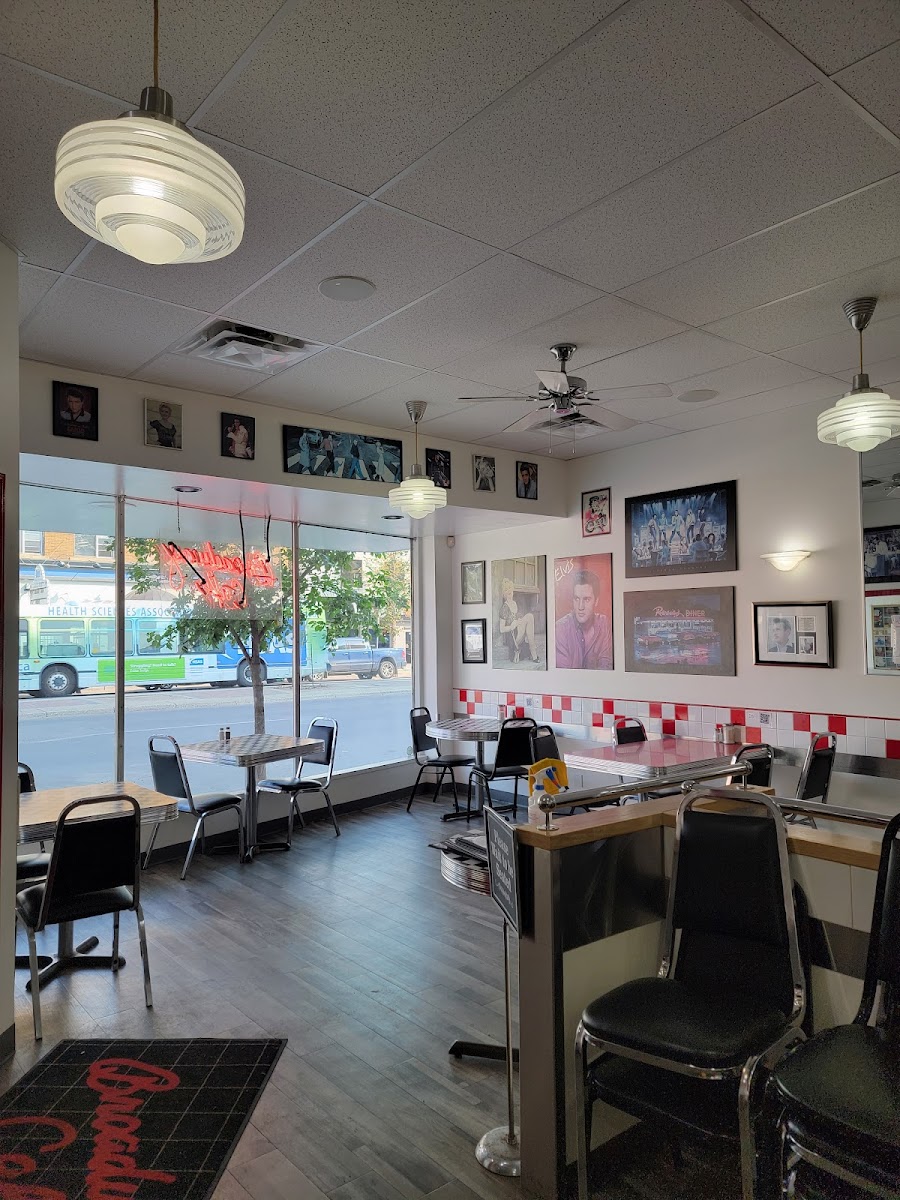 Leyda's Cafe