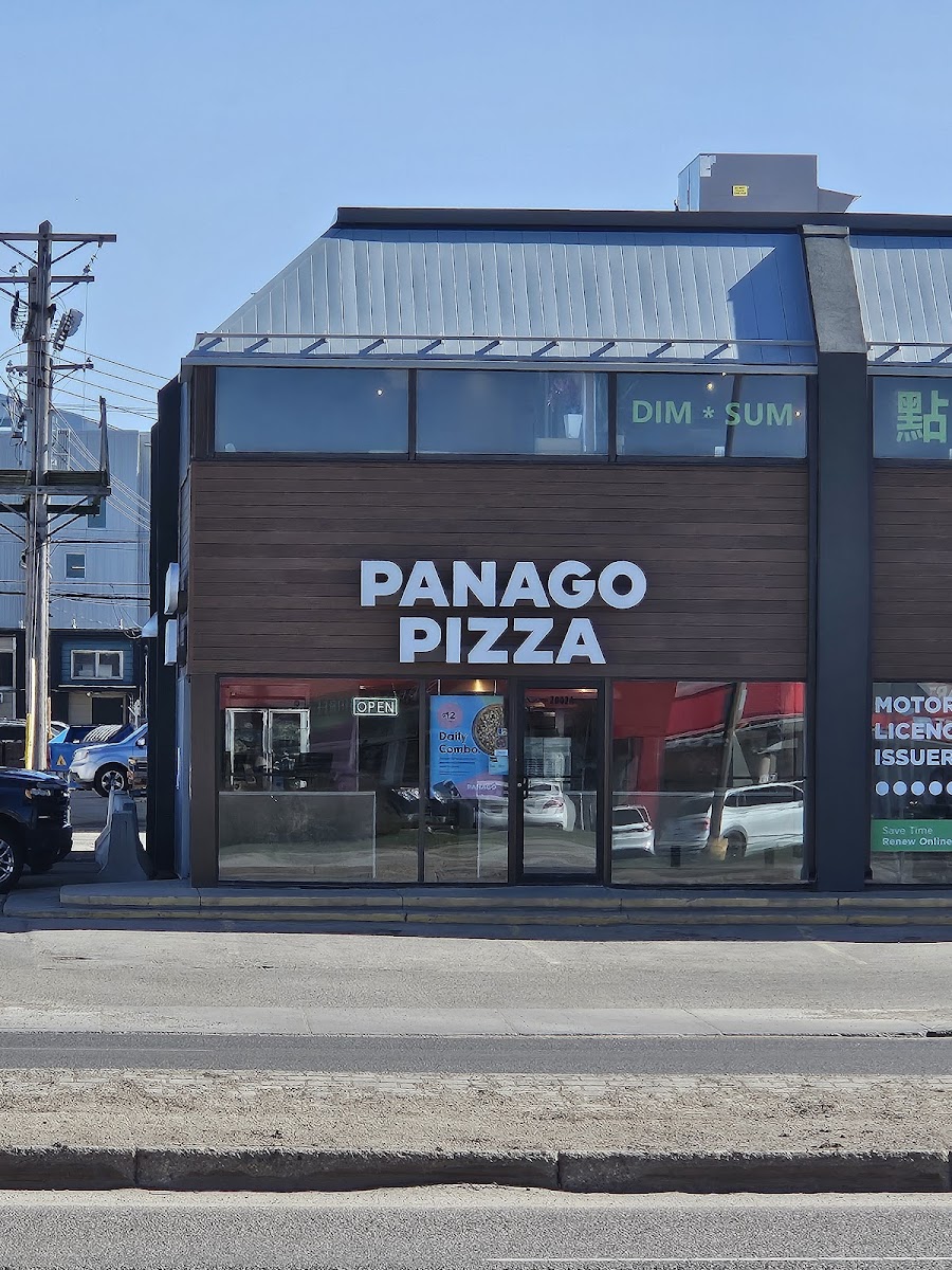 Panago Pizza